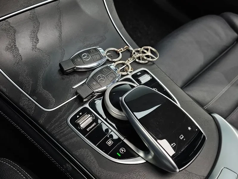 Mercedes-Benz GLC 220 4MATIC - САМО 30% АВАНС, снимка 14 - Автомобили и джипове - 56005607