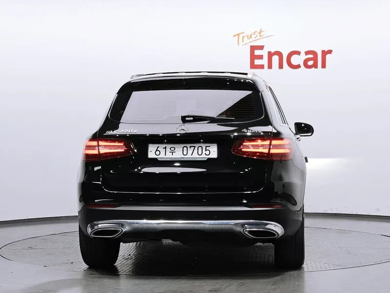 Mercedes-Benz GLC 220 4MATIC - САМО 30% АВАНС, снимка 4 - Автомобили и джипове - 56005607