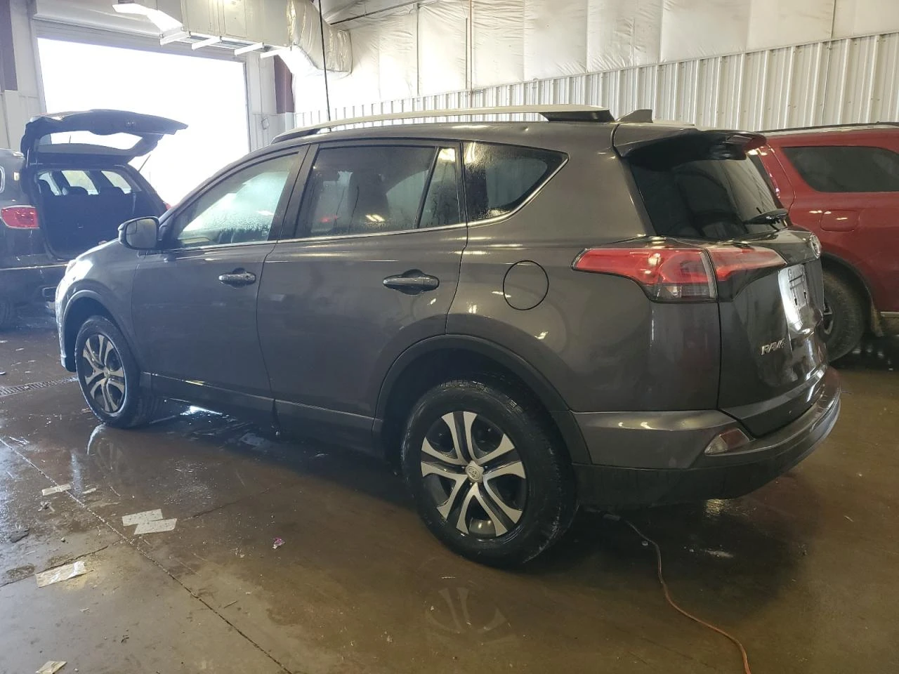 Toyota Rav4 2.5L MPI * LED * Става на газ! * ЛИЗИНГ - изображение 4