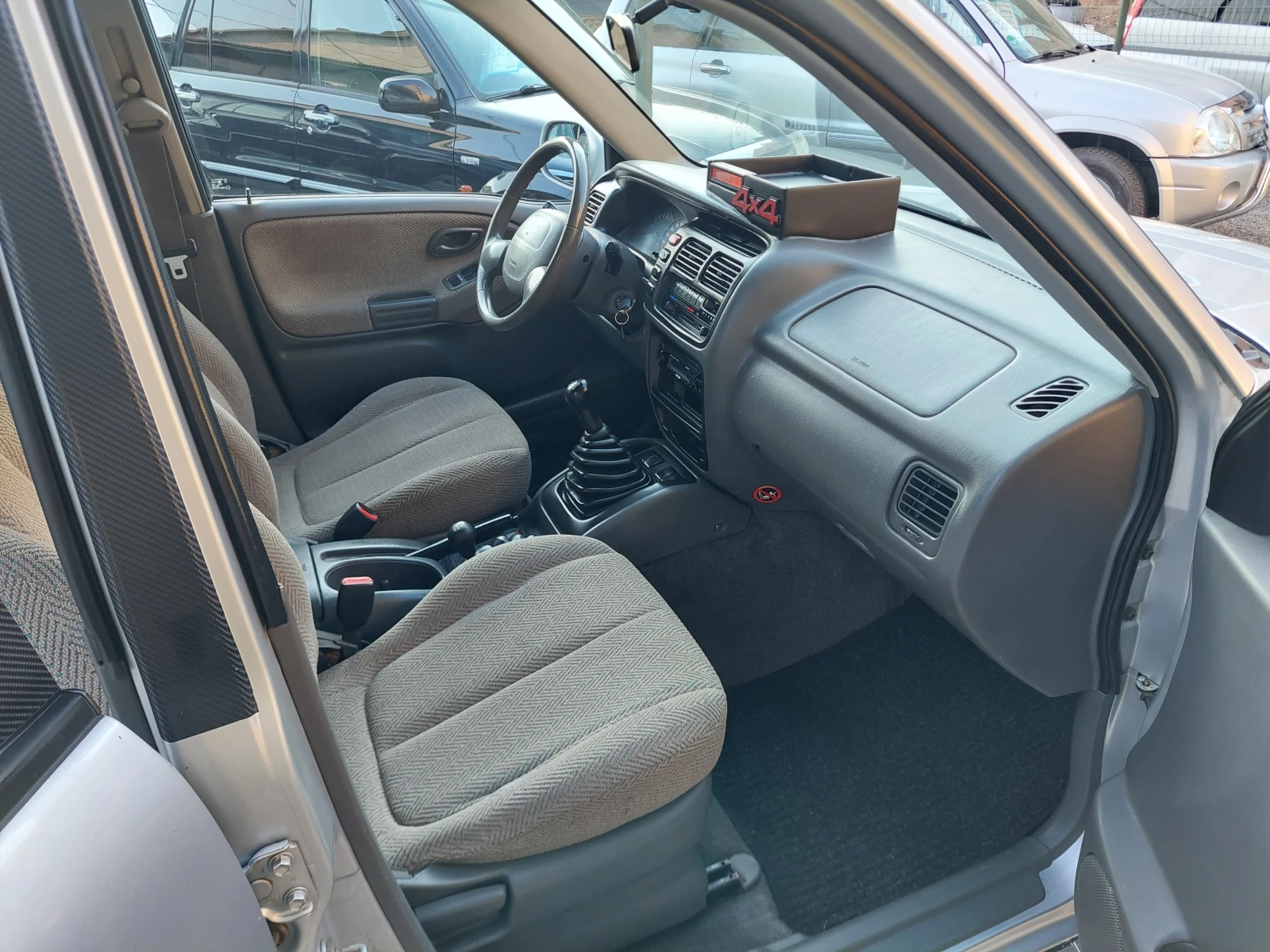 Suzuki Grand vitara 2, 5i-144kc.-  | Mobile.bg   13