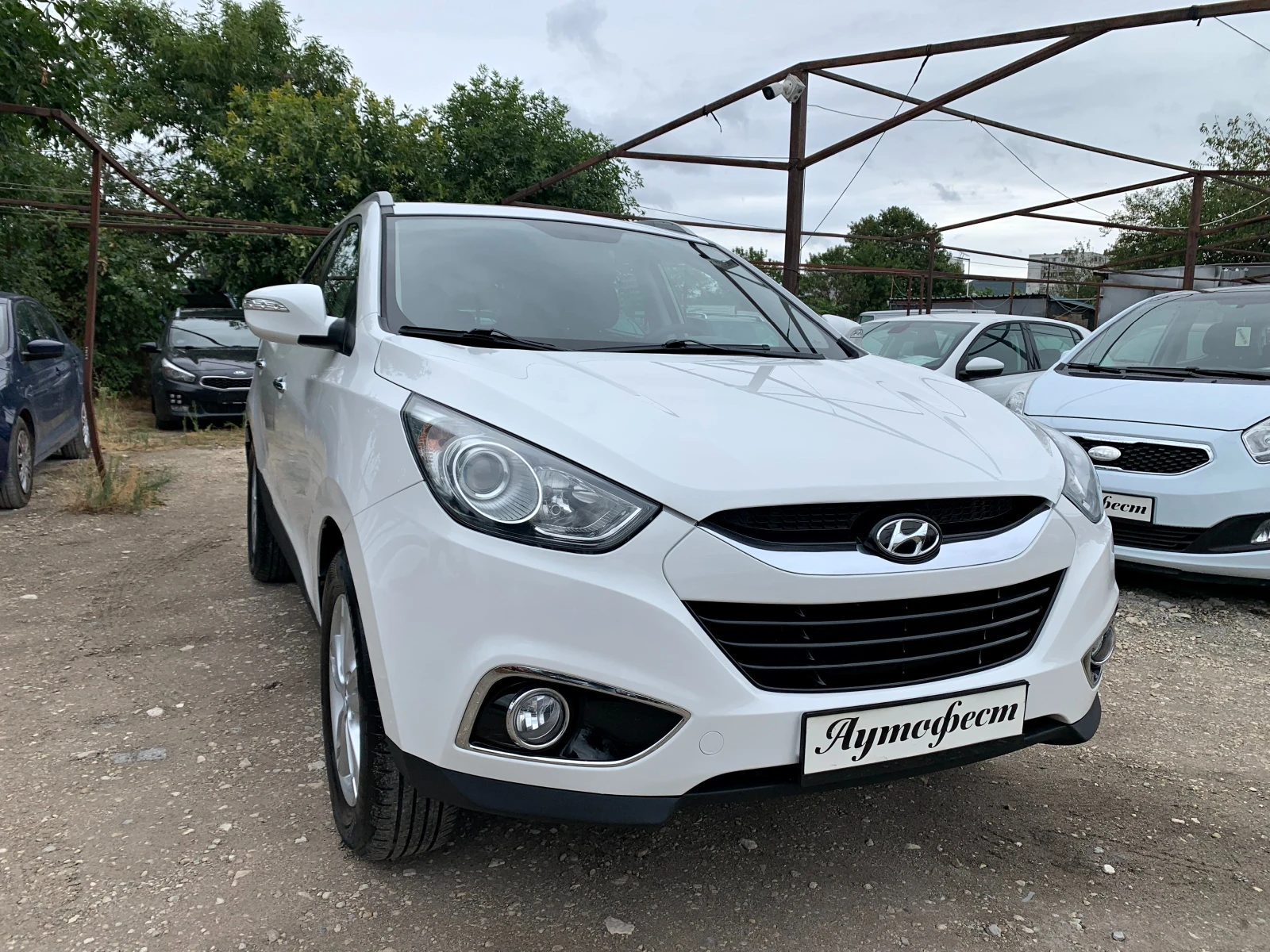 Hyundai IX35 2.0i 4x4 АВТОМАТ Г.ИНЖЕКЦИОН - изображение 2