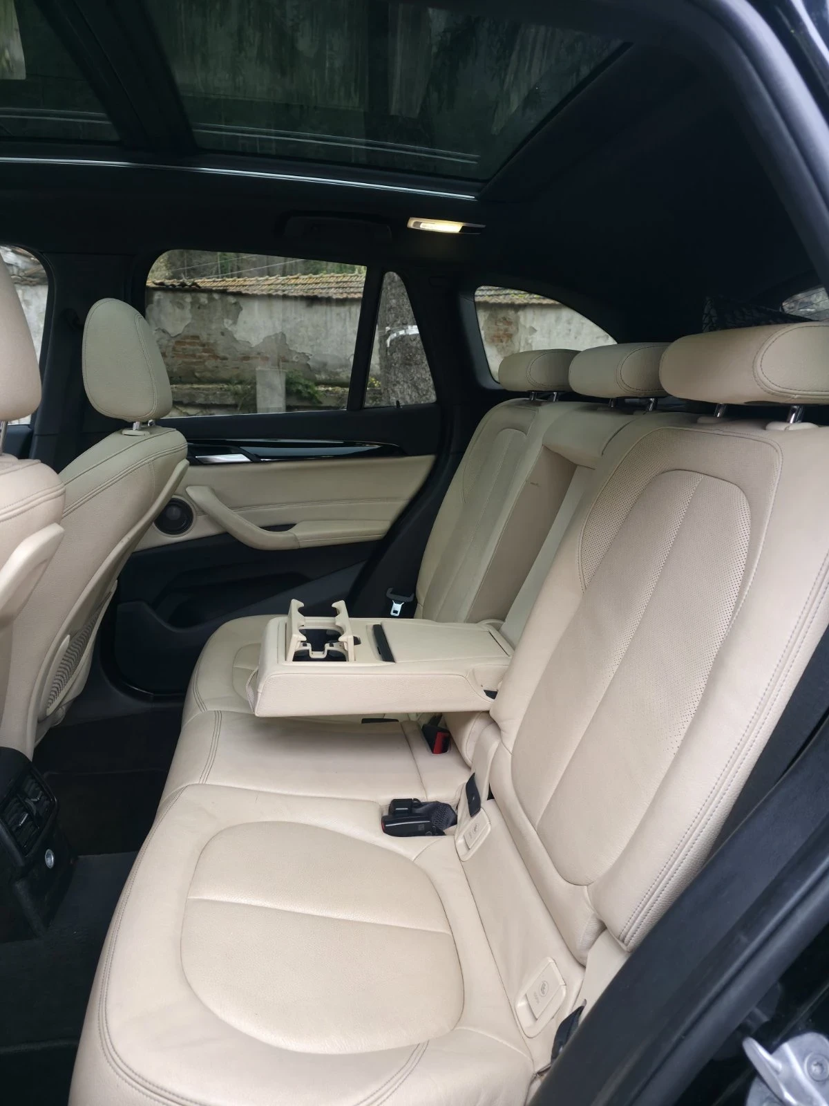 BMW X1 28i - изображение 4