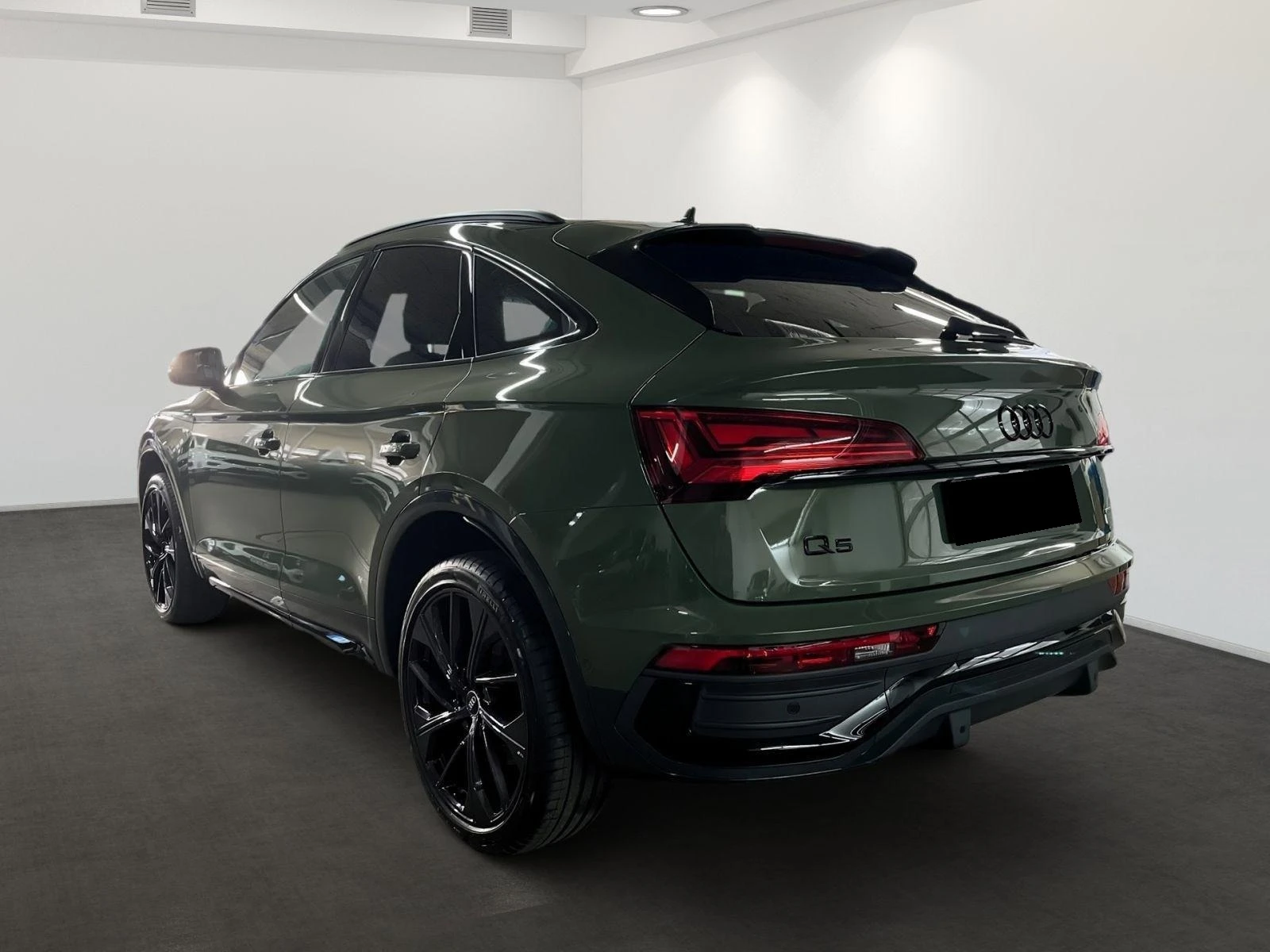 Audi Q5 SPORTBACK* 50TDI* S-LINE* B&O* DISTR* KEYLESS* 360 - изображение 5