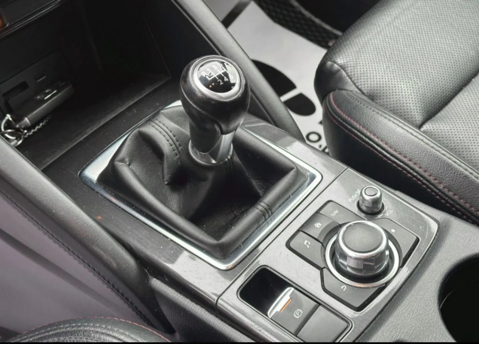 Mazda CX-5  2.2 Skyactiv-D | Ръчка - изображение 8