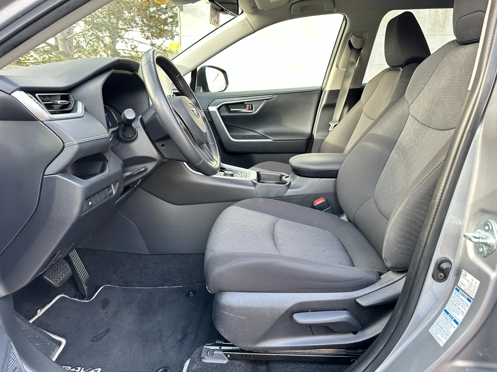 Toyota Rav4 2.5 Dynamic Business, снимка 6 - Автомобили и джипове - 54039834