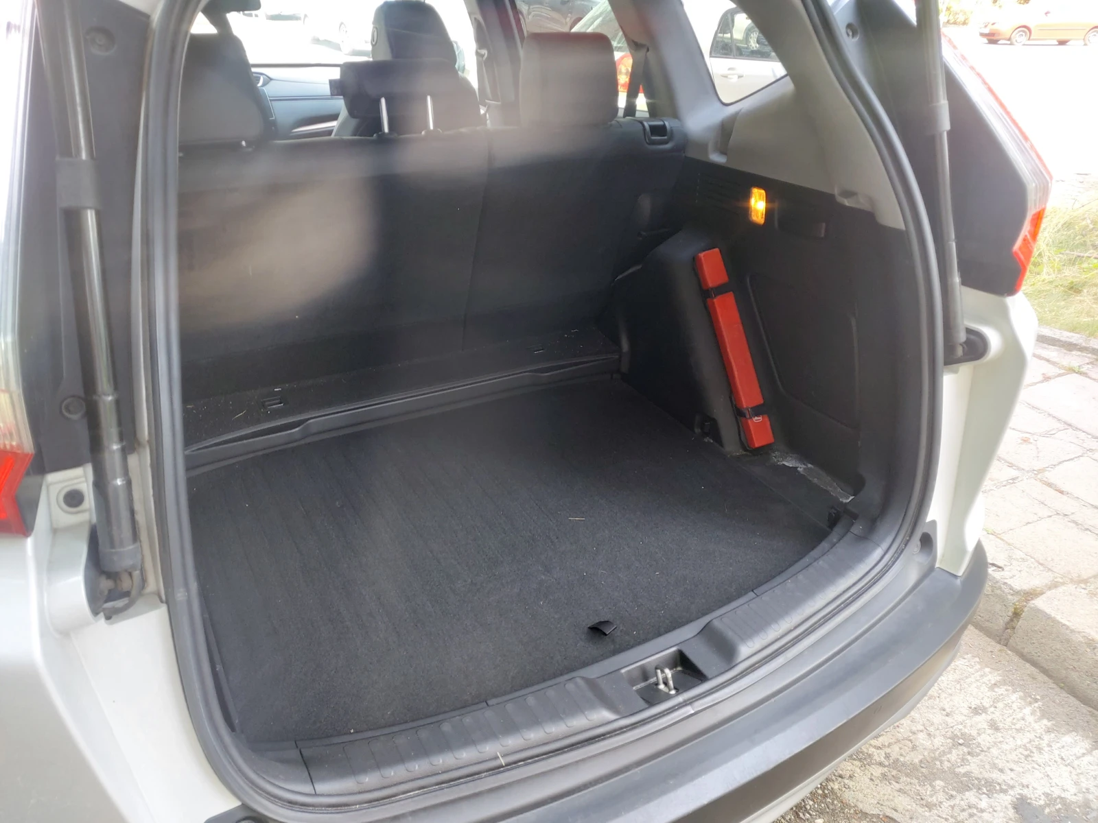 Honda Cr-v 4WD VTEC Turbo 193h.p.CVT Prestige, снимка 11 - Автомобили и джипове - 54213929