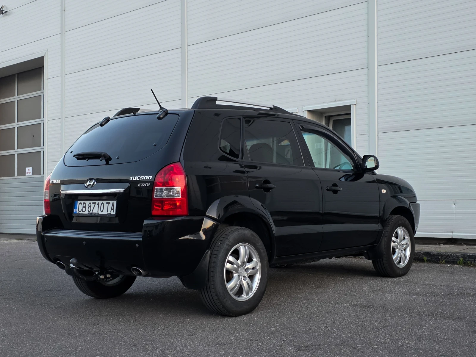 Hyundai Tucson 2.0 CRDI, снимка 6 - Автомобили и джипове - 55081698