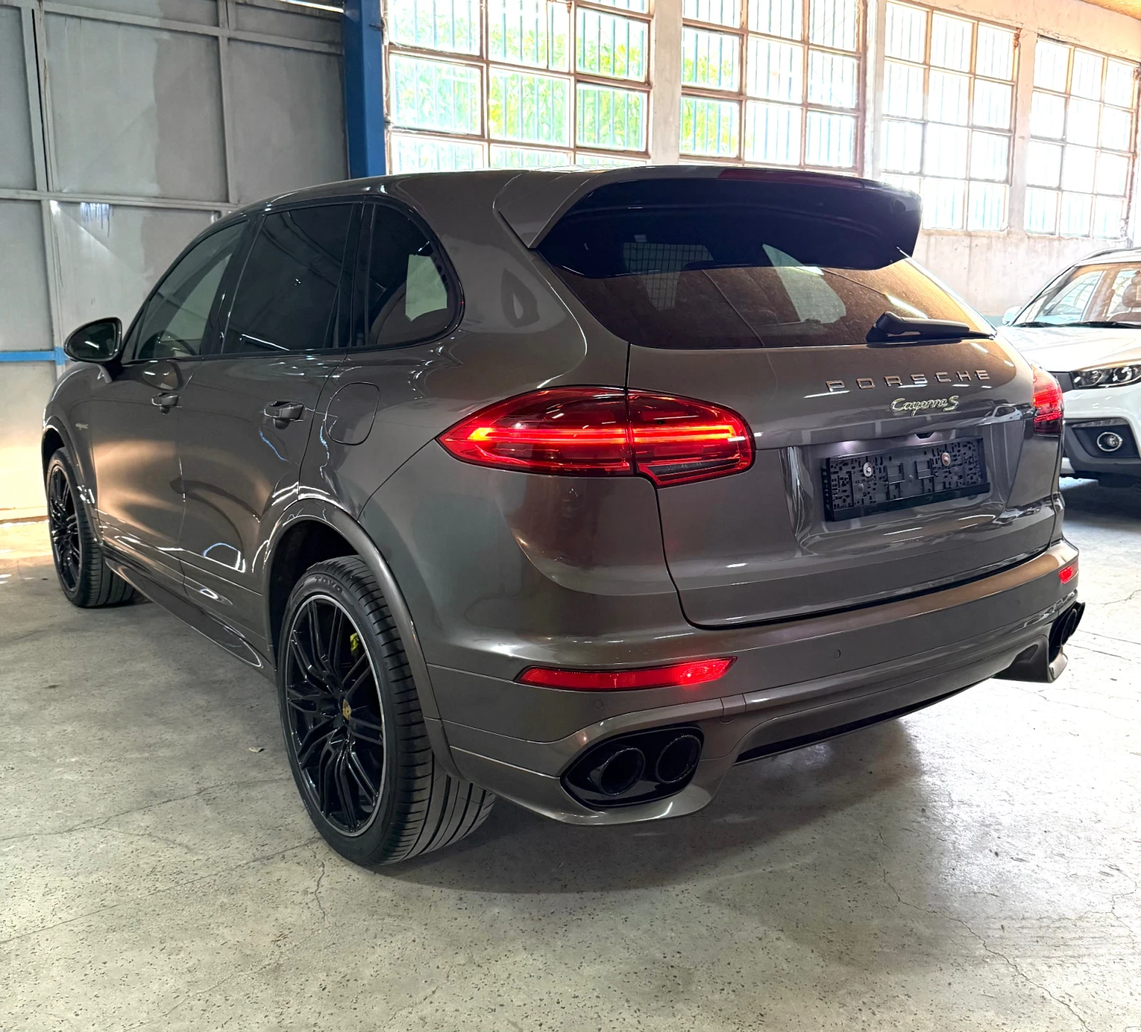 Porsche Cayenne Plug-in Hybrid   416 к.с.   4x4   Facelift, снимка 16 - Автомобили и джипове - 55316403