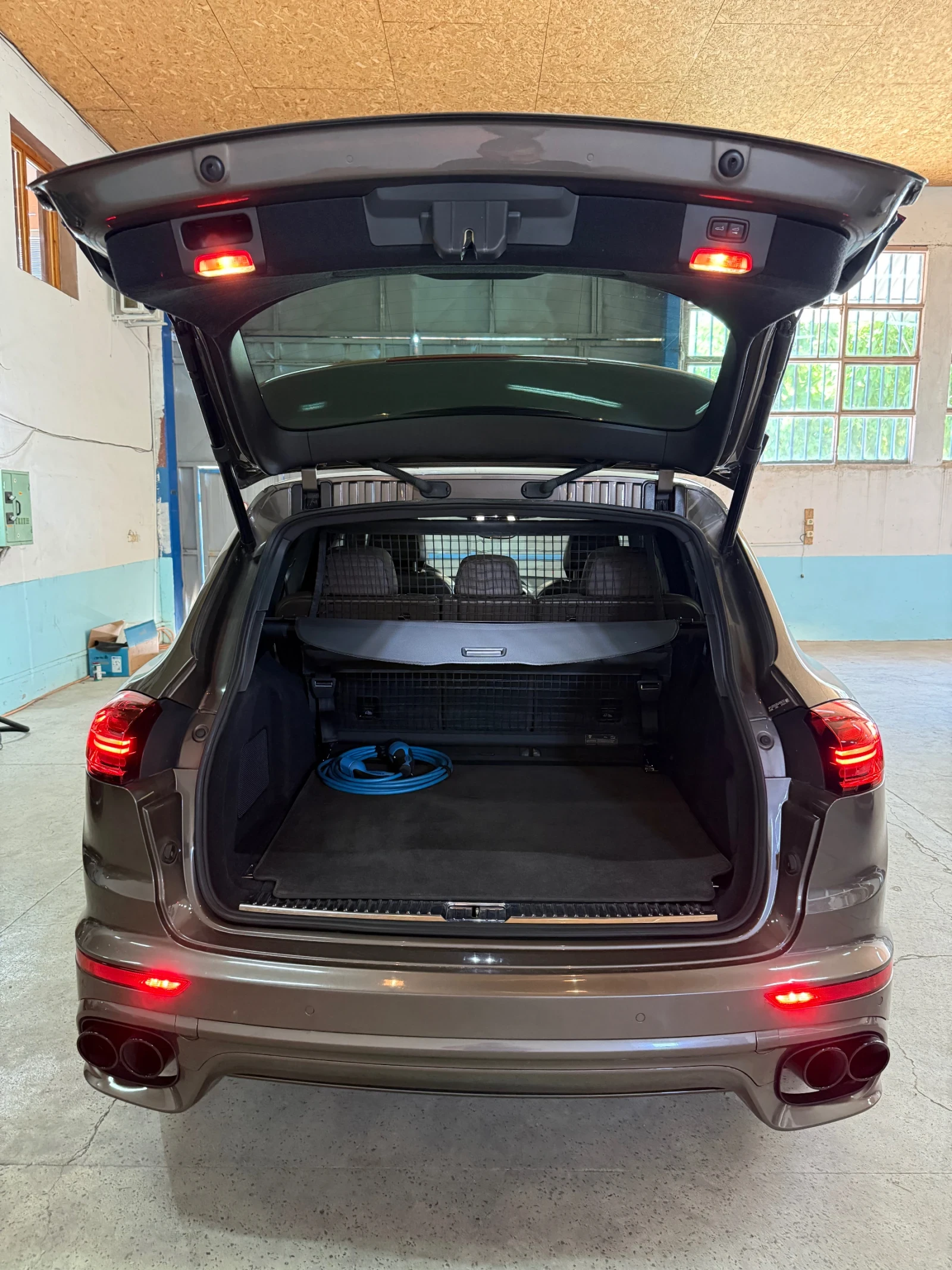 Porsche Cayenne Plug-in Hybrid   416 к.с.   4x4   Facelift, снимка 7 - Автомобили и джипове - 55316403