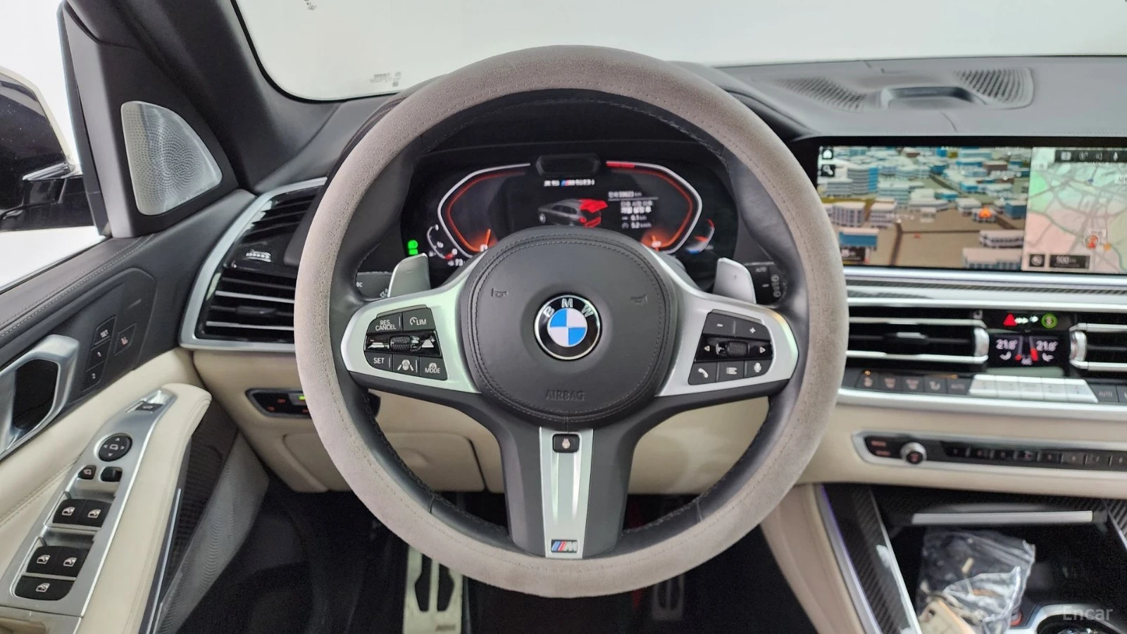BMW X5 M50i * 360 * Обдухване * АвтоКредит * (ЦЕНА ДО БГ), снимка 9 - Автомобили и джипове - 55478855