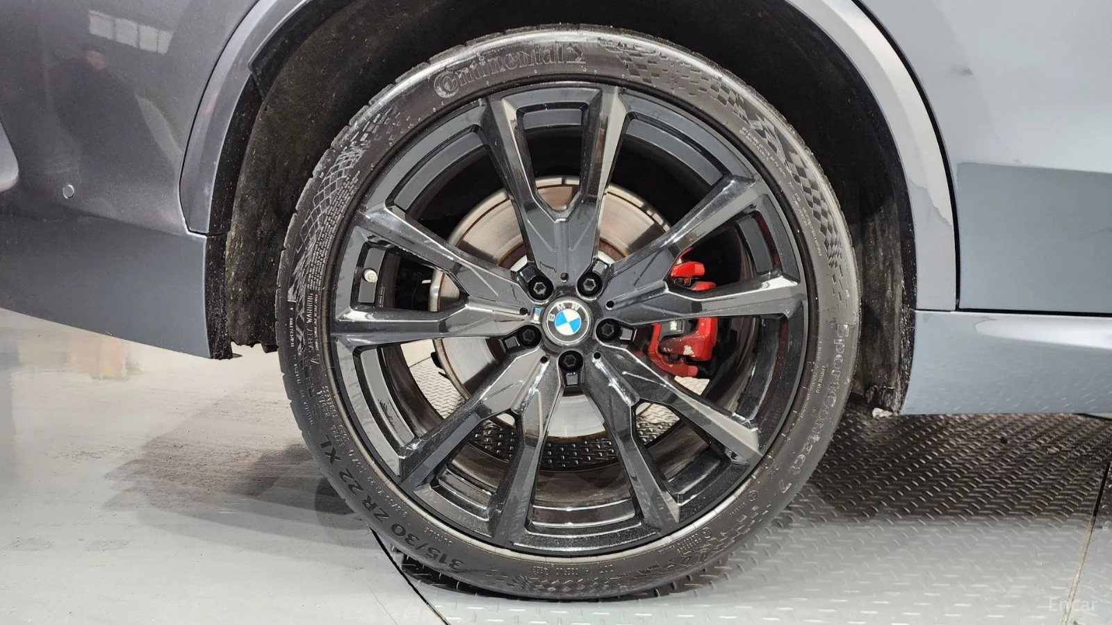 BMW X5 M50i * 360 * Обдухване * АвтоКредит * (ЦЕНА ДО БГ), снимка 5 - Автомобили и джипове - 55478855
