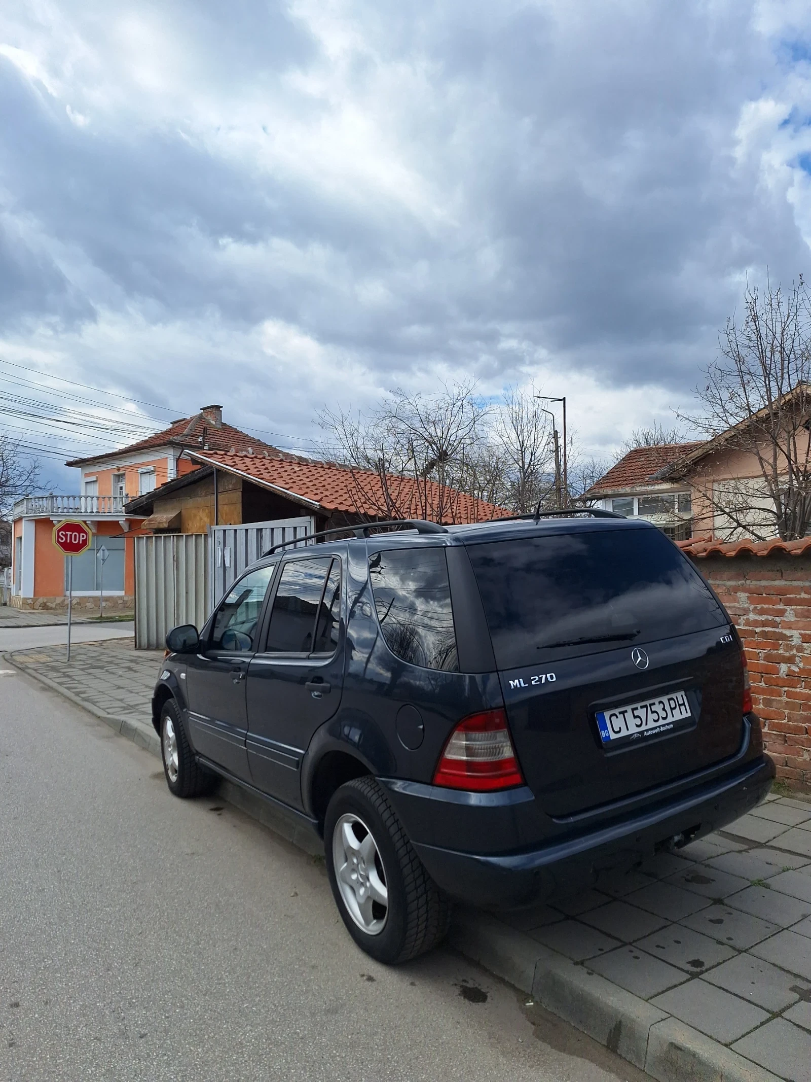 Mercedes-Benz ML 270 CDI, снимка 3 - Автомобили и джипове - 55784207