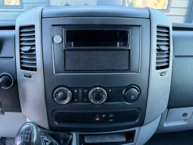 Mercedes-Benz Sprinter 316 CDi, Климатик, * БЕЗ РЪЖДИ* 270 000км! Перфектен!, снимка 12 - Бусове и автобуси - 53680556