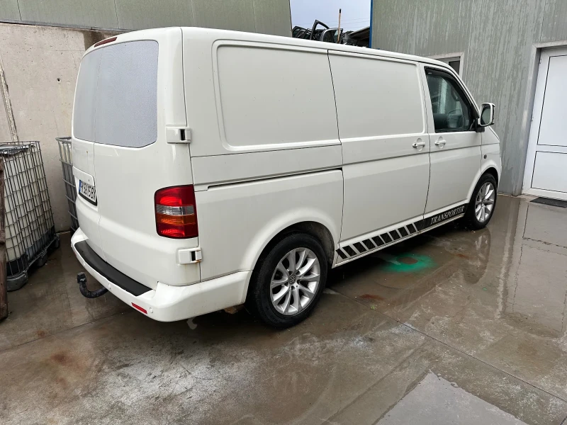 VW Transporter 2.5 TDI, снимка 4 - Бусове и автобуси - 47774427