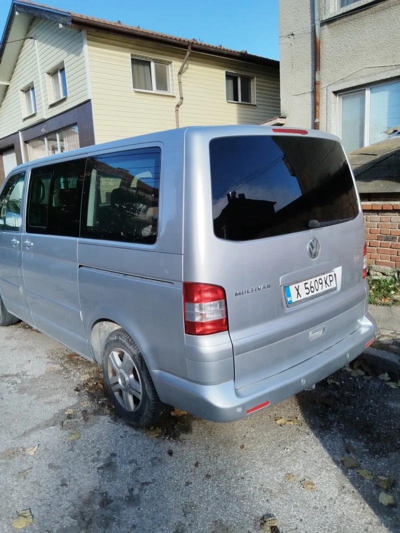 VW Multivan, снимка 3 - Бусове и автобуси - 48017692