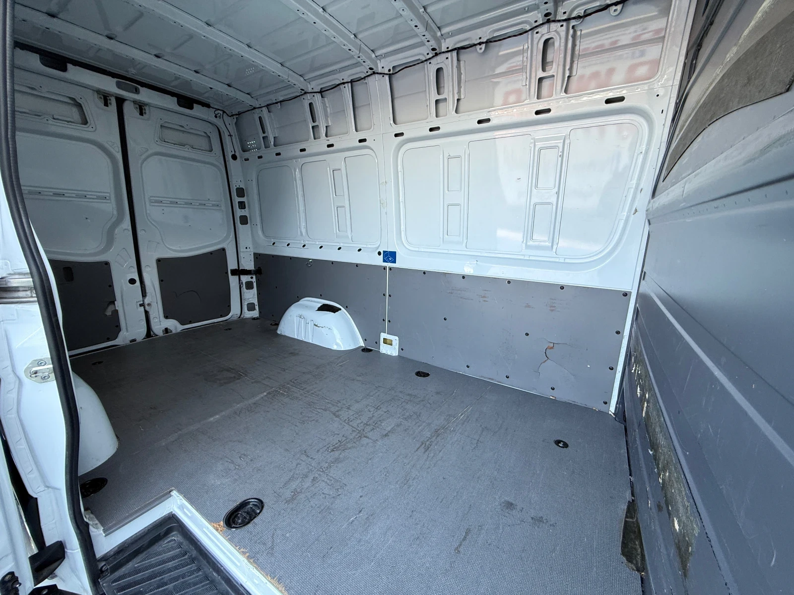 Mercedes-Benz Sprinter 316 CDi, Климатик, * БЕЗ РЪЖДИ* 270 000км! Перфектен! - изображение 8