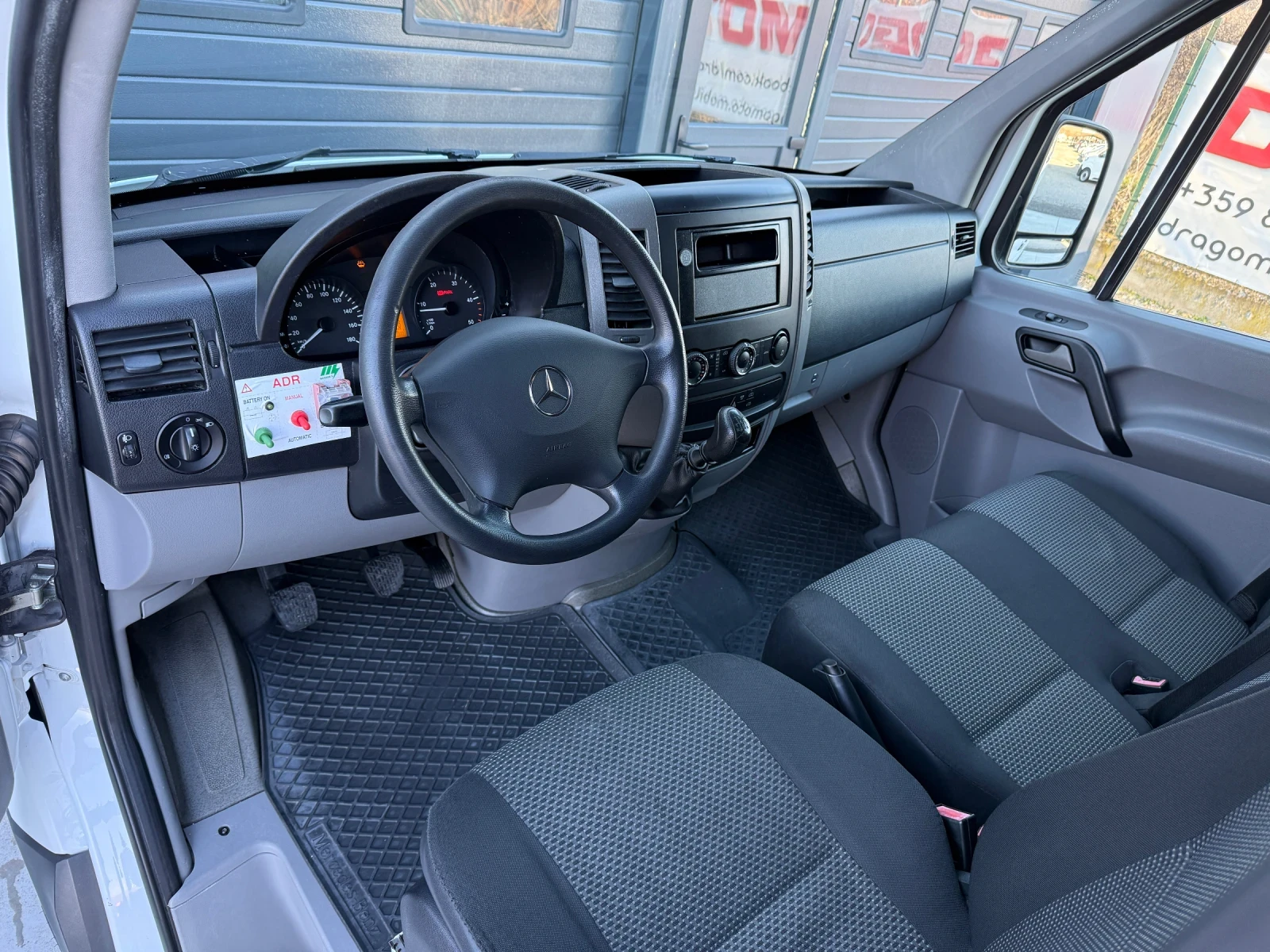 Mercedes-Benz Sprinter 316 CDi, Климатик, * БЕЗ РЪЖДИ* 270 000км! Перфектен! - изображение 9