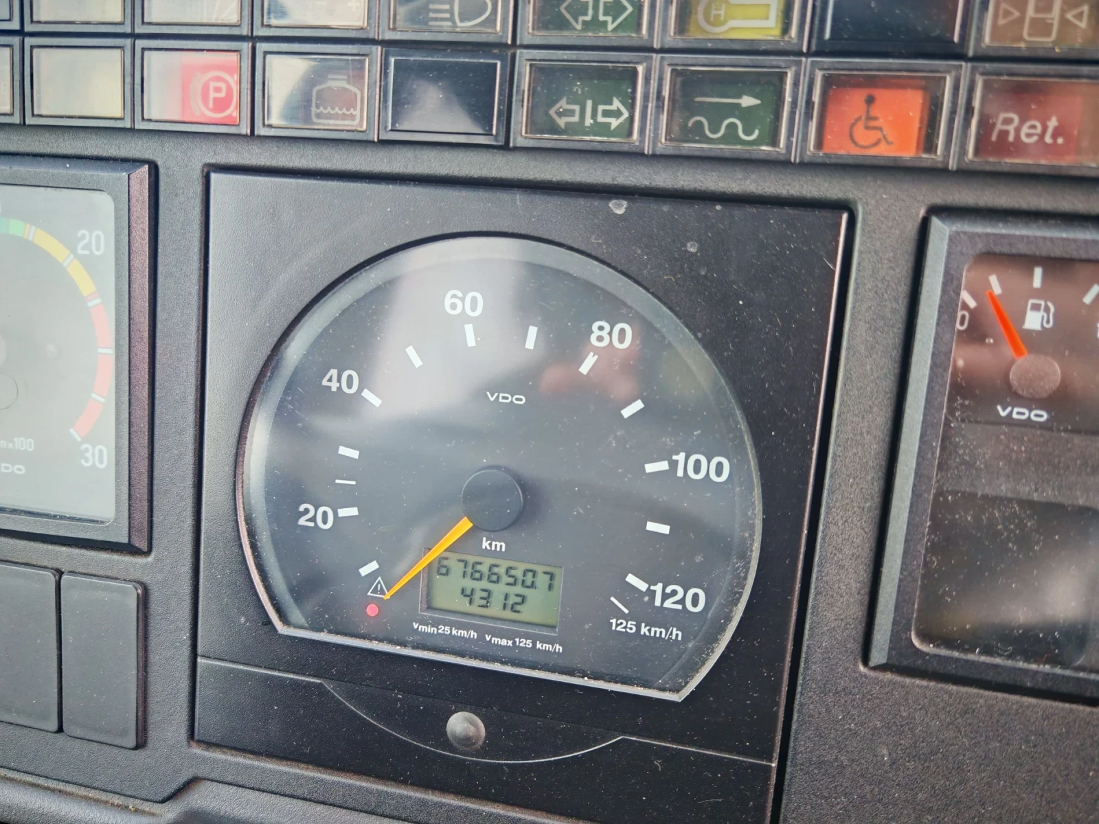 Mercedes-Benz Integro, снимка 8 - Бусове и автобуси - 53722999