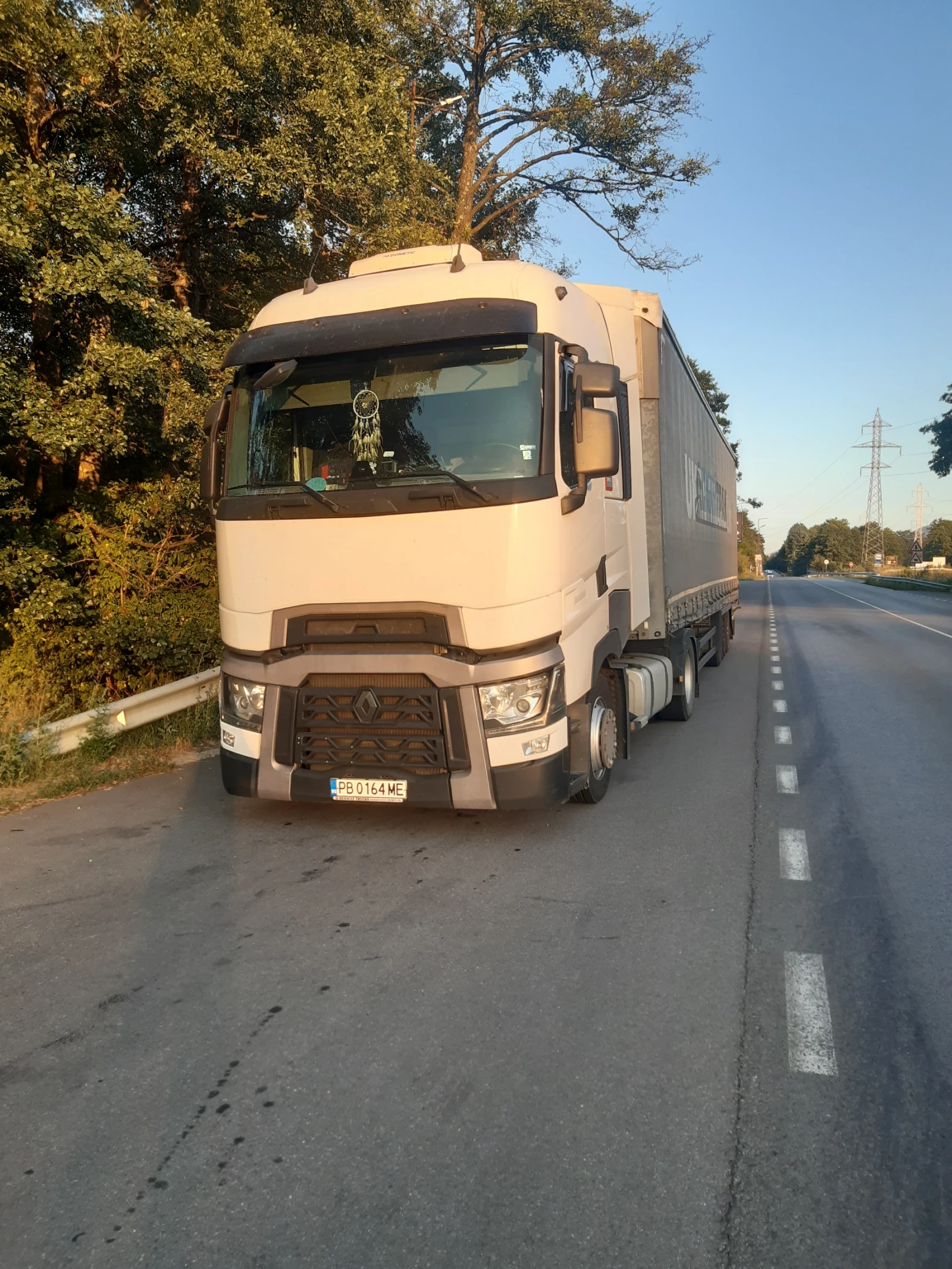 Renault T, снимка 3 - Камиони - 55706190