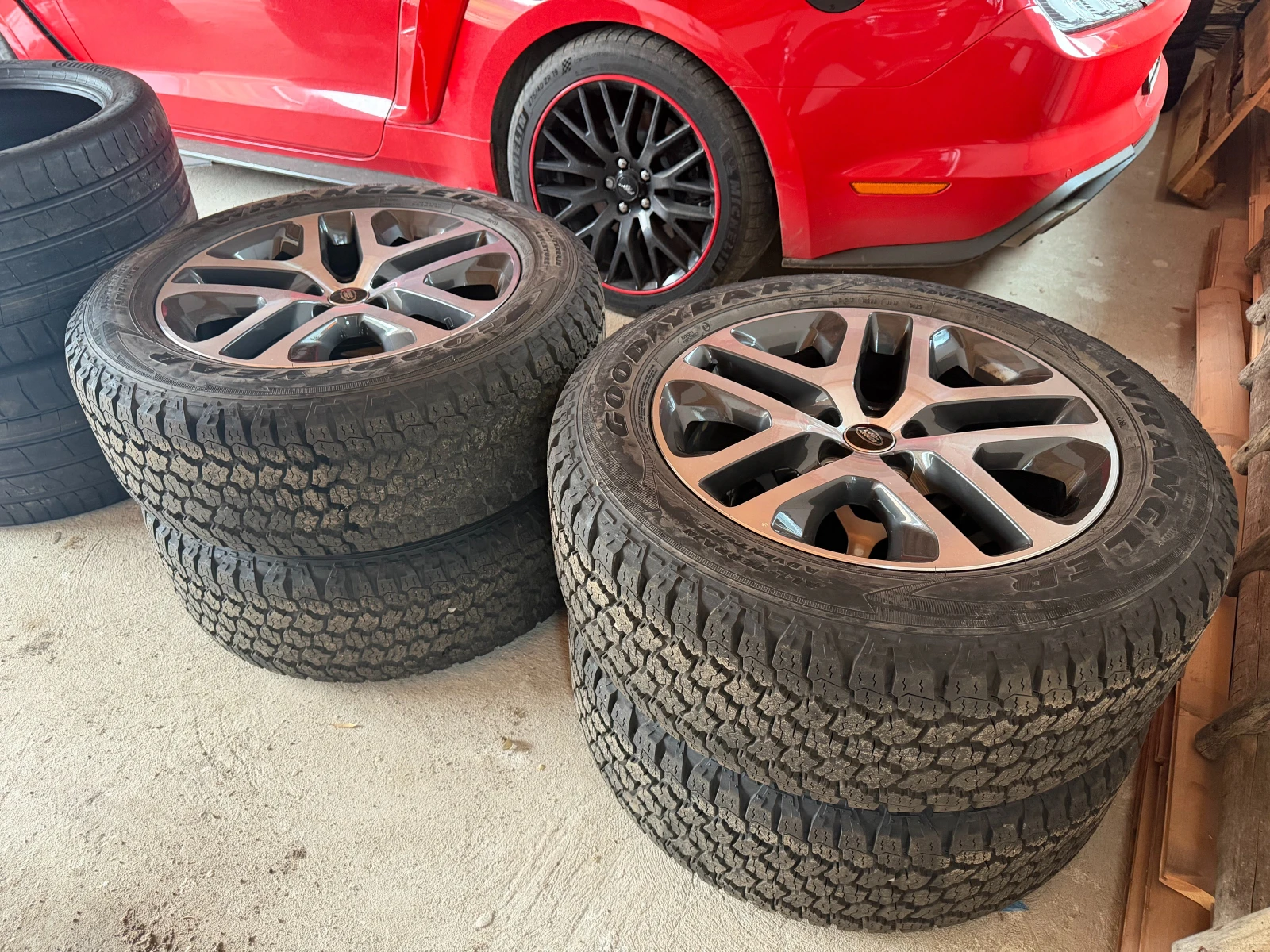 ���� � ������ 255/60R20 �� Land Rover Defender | Mobile.bg � ����������� 1