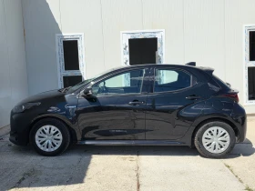 Toyota Yaris 116h France Business 5p + Stage Hybrid Acade, снимка 7