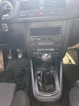 VW Golf - 2200 € / 4302.83 лв. - 30851877 8