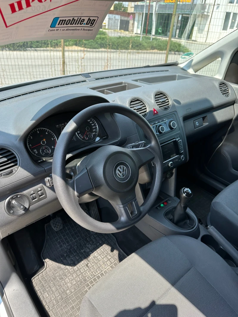 VW Caddy Германия, снимка 9 - Автомобили и джипове - 47060319