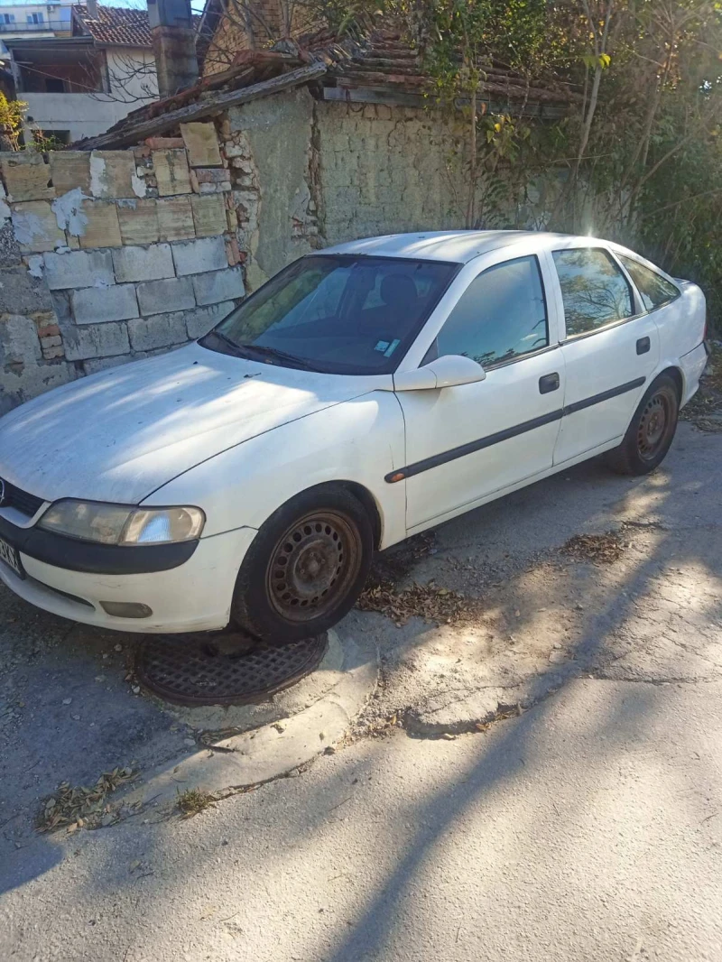 Opel Vectra B, снимка 1 - Автомобили и джипове - 48499495