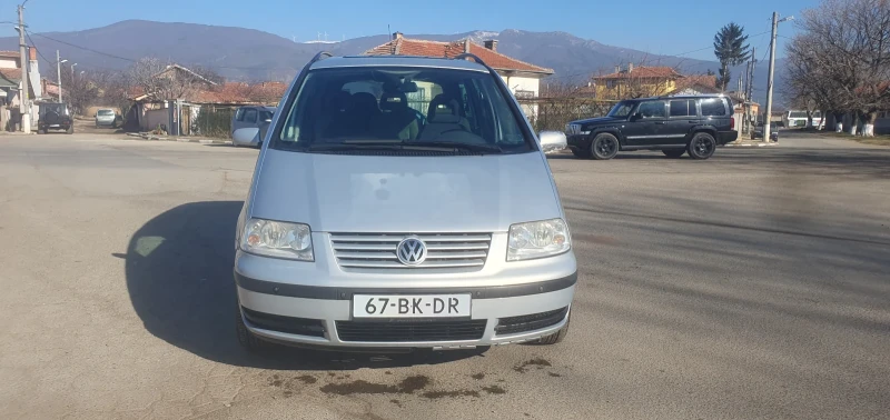 VW Sharan, снимка 6 - Автомобили и джипове - 48613998