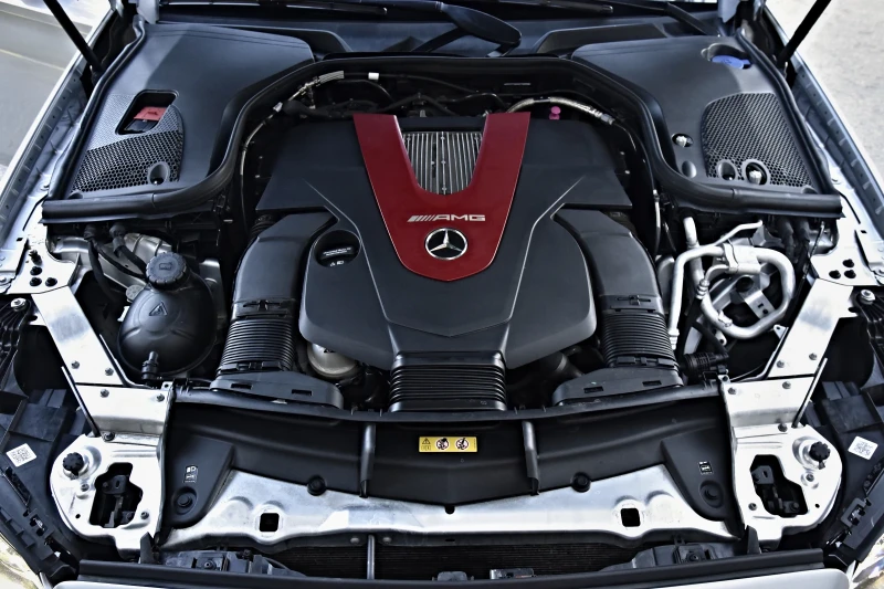 Mercedes-Benz E 43 AMG 4Matic Premium Plus, снимка 17 - Автомобили и джипове - 49563180