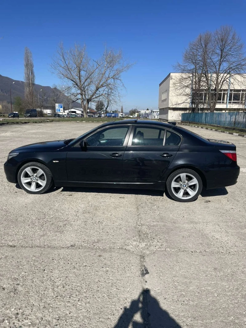 BMW 530 x-drive avtomatik, снимка 3 - Автомобили и джипове - 49593234