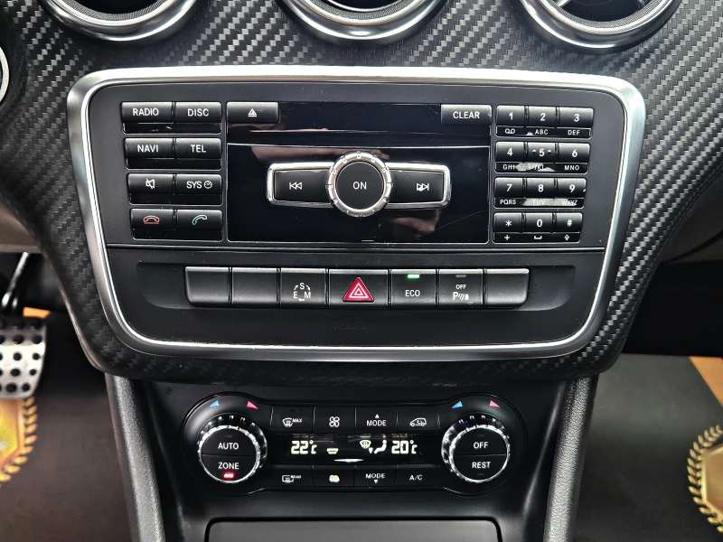 Mercedes-Benz A 220 AMG/GERMANY/CAMERA/PANORAMA/AMBIENT/START-STOP/LIZ, снимка 12 - Автомобили и джипове - 50324260