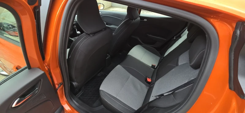 Renault Clio Ексклузивен автомобил; Пробегът е 100% реален!, снимка 12 - Автомобили и джипове - 52001798