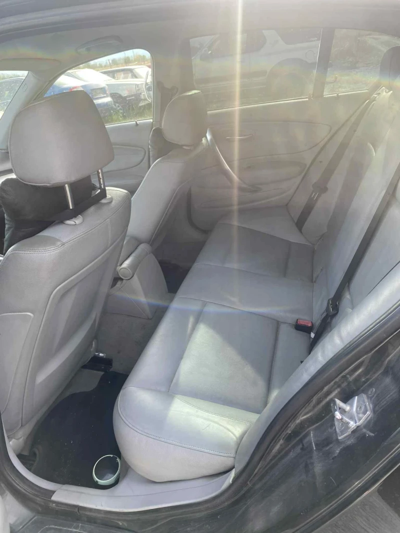 BMW 118, снимка 7 - Автомобили и джипове - 52555128