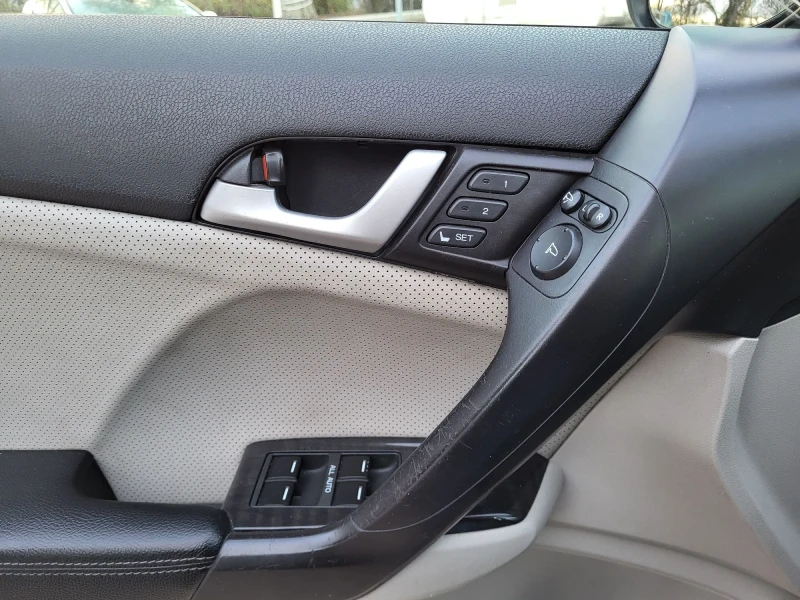 Honda Accord, снимка 11 - Автомобили и джипове - 52693091