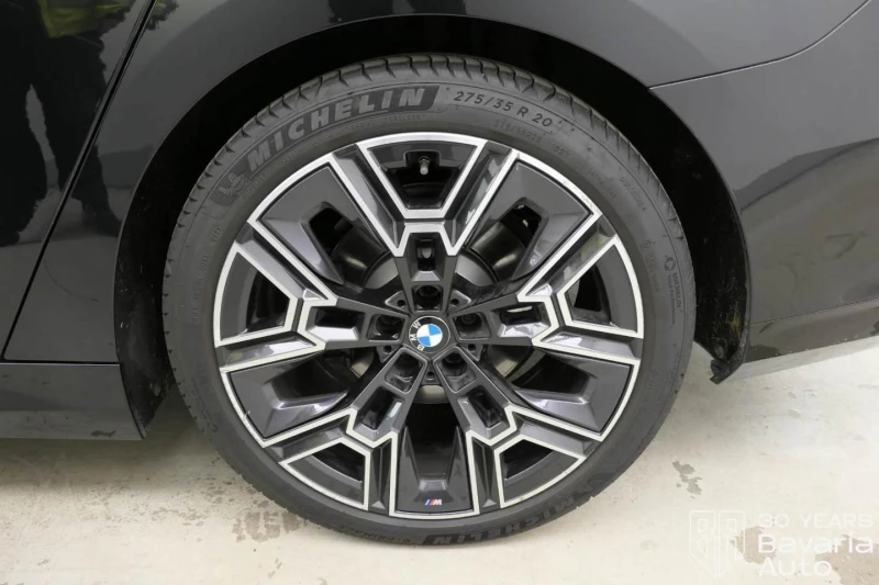 BMW 520 d M Sport Paket Steptronic, снимка 13 - Автомобили и джипове - 52726730