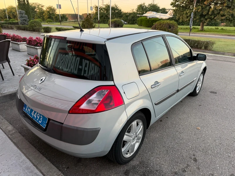Renault Megane, снимка 2 - Автомобили и джипове - 52830459