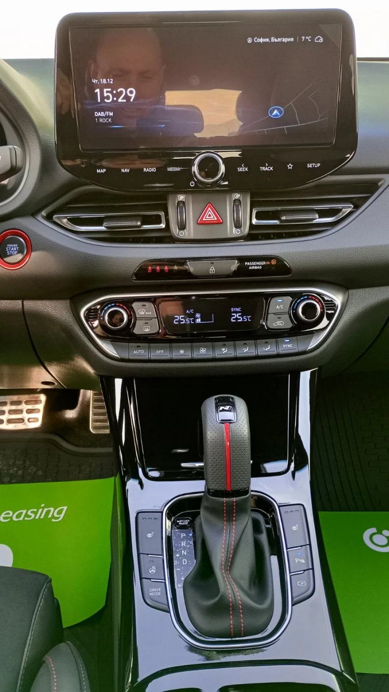 Hyundai I30 Fastback 1.5 T-GDi (140 кс) Mild Hybrid DCT, снимка 9 - Автомобили и джипове - 52990043