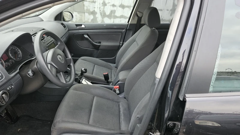 VW Golf, снимка 7 - Автомобили и джипове - 53307912