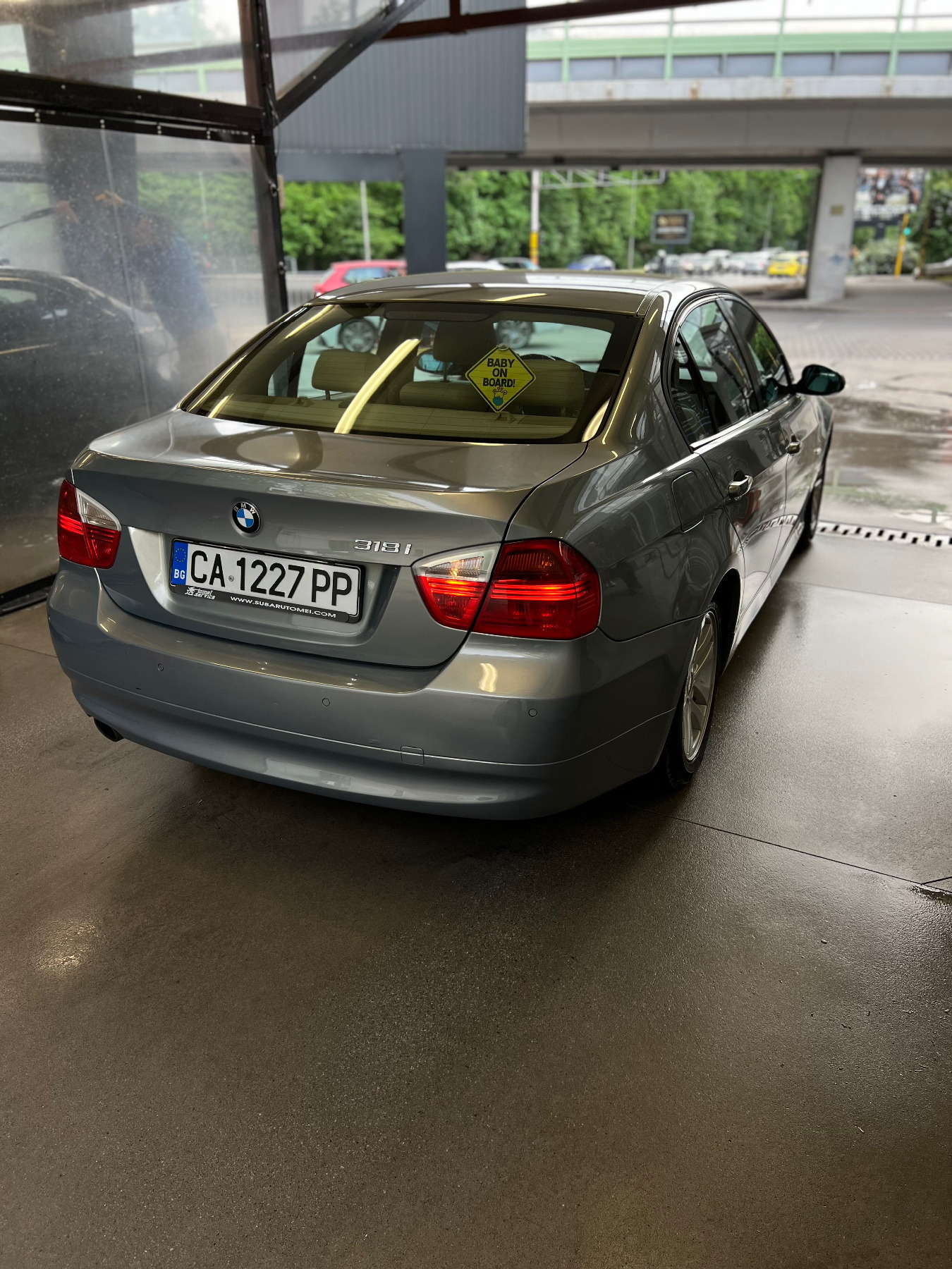 BMW 318 i - изображение 1
