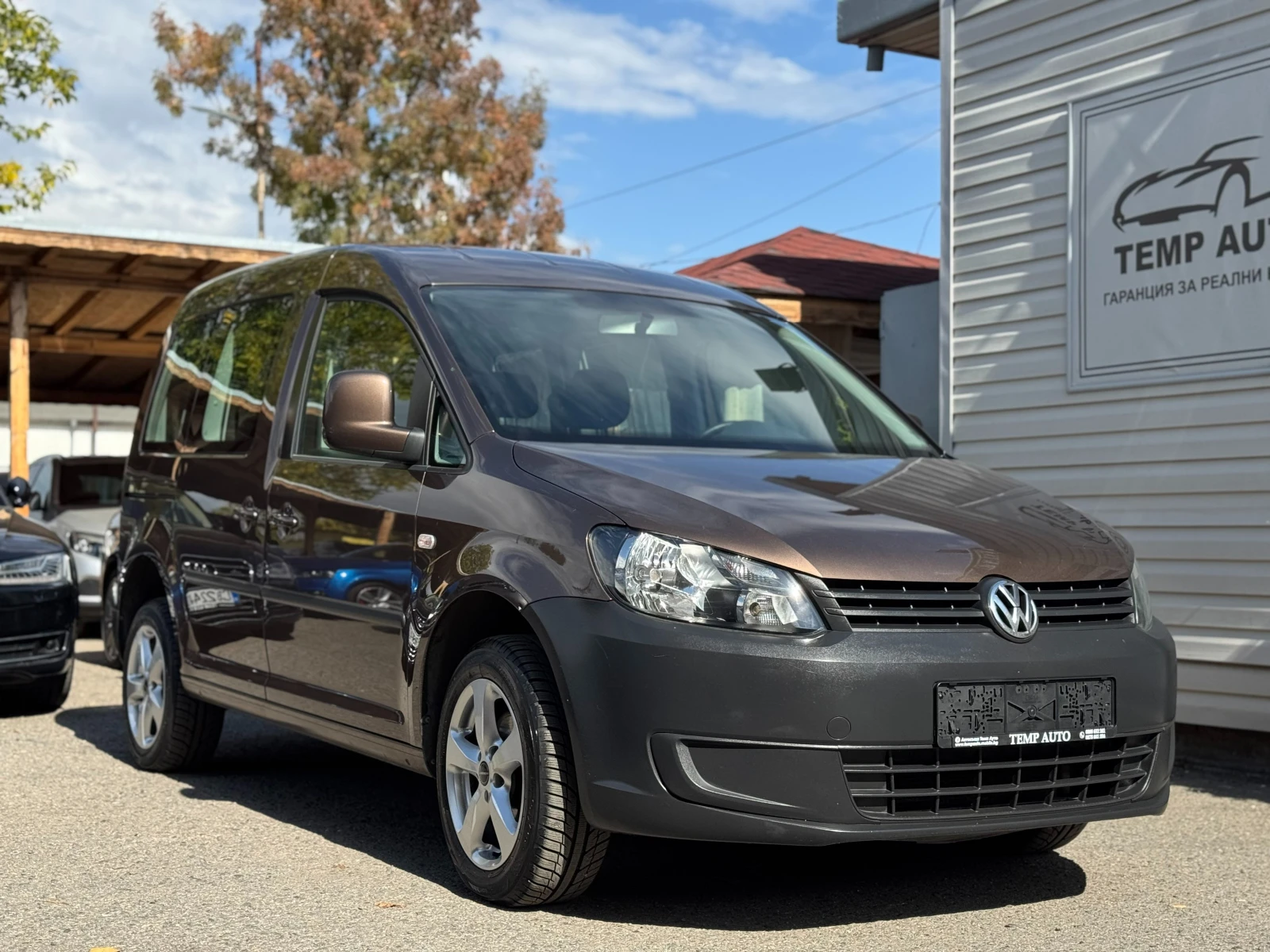 VW Caddy 2.0TDI* 4x4* СЕРВИЗНА КНИЖКА С ПЪЛНА ИСТОРИЯ - изображение 3