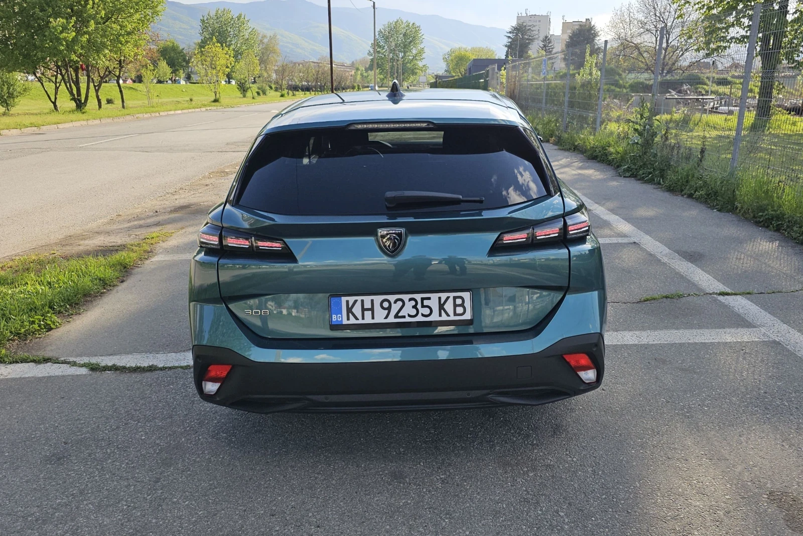 Peugeot 308 1.2 - изображение 3