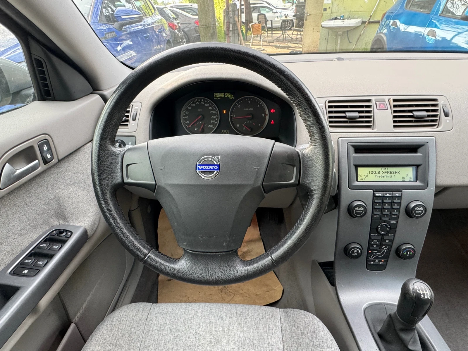 Volvo S40 84хил.км.! 2.0-136кс! 6скорости НОВАА!!! - изображение 9