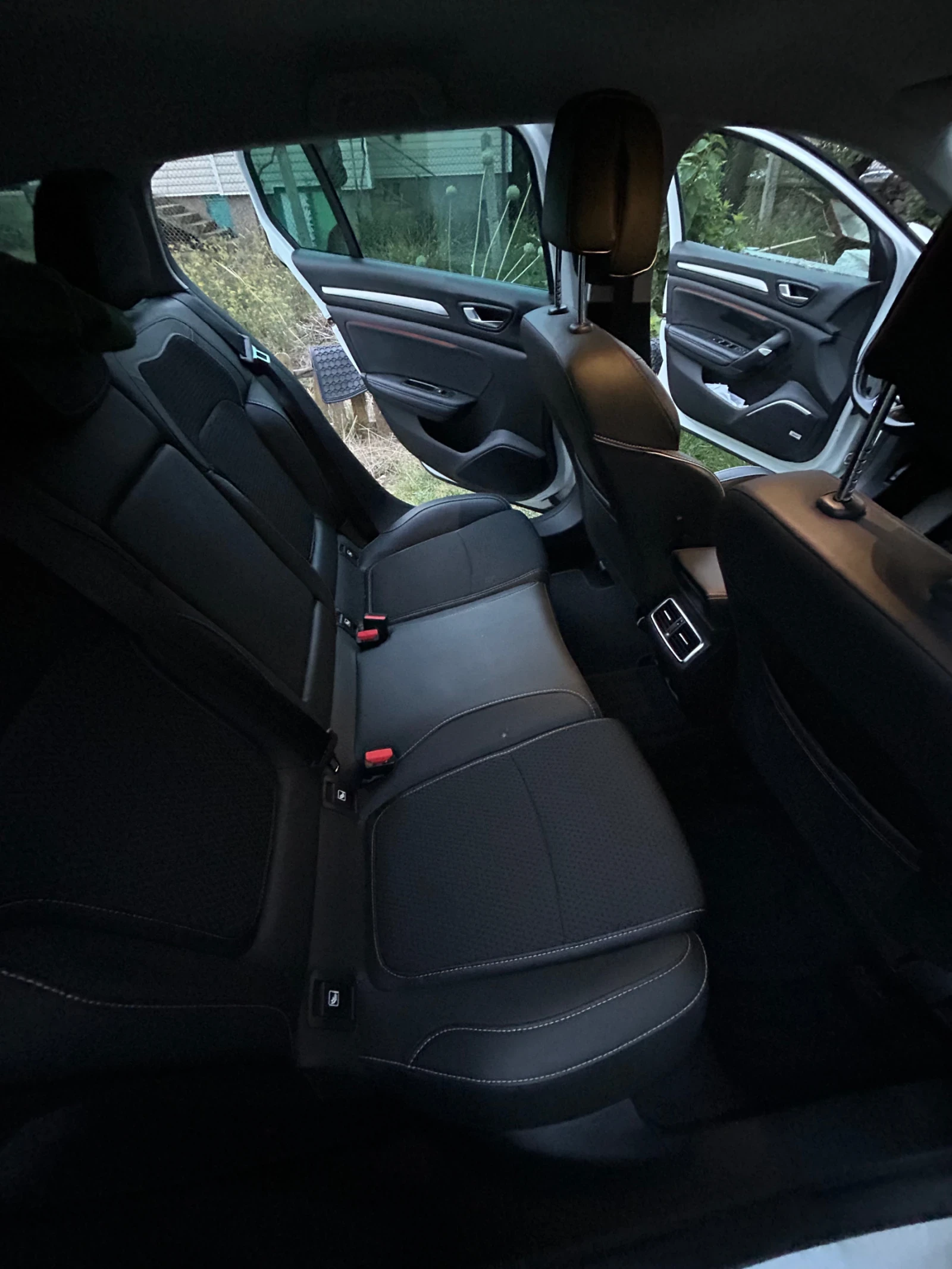 Renault Megane   Special Edition BOSE - изображение 4