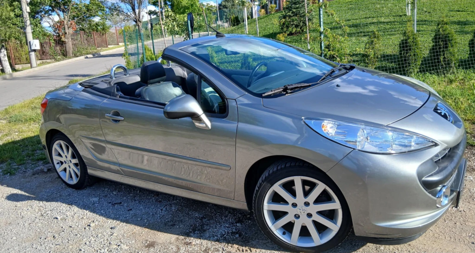 Peugeot 207 CC - изображение 10