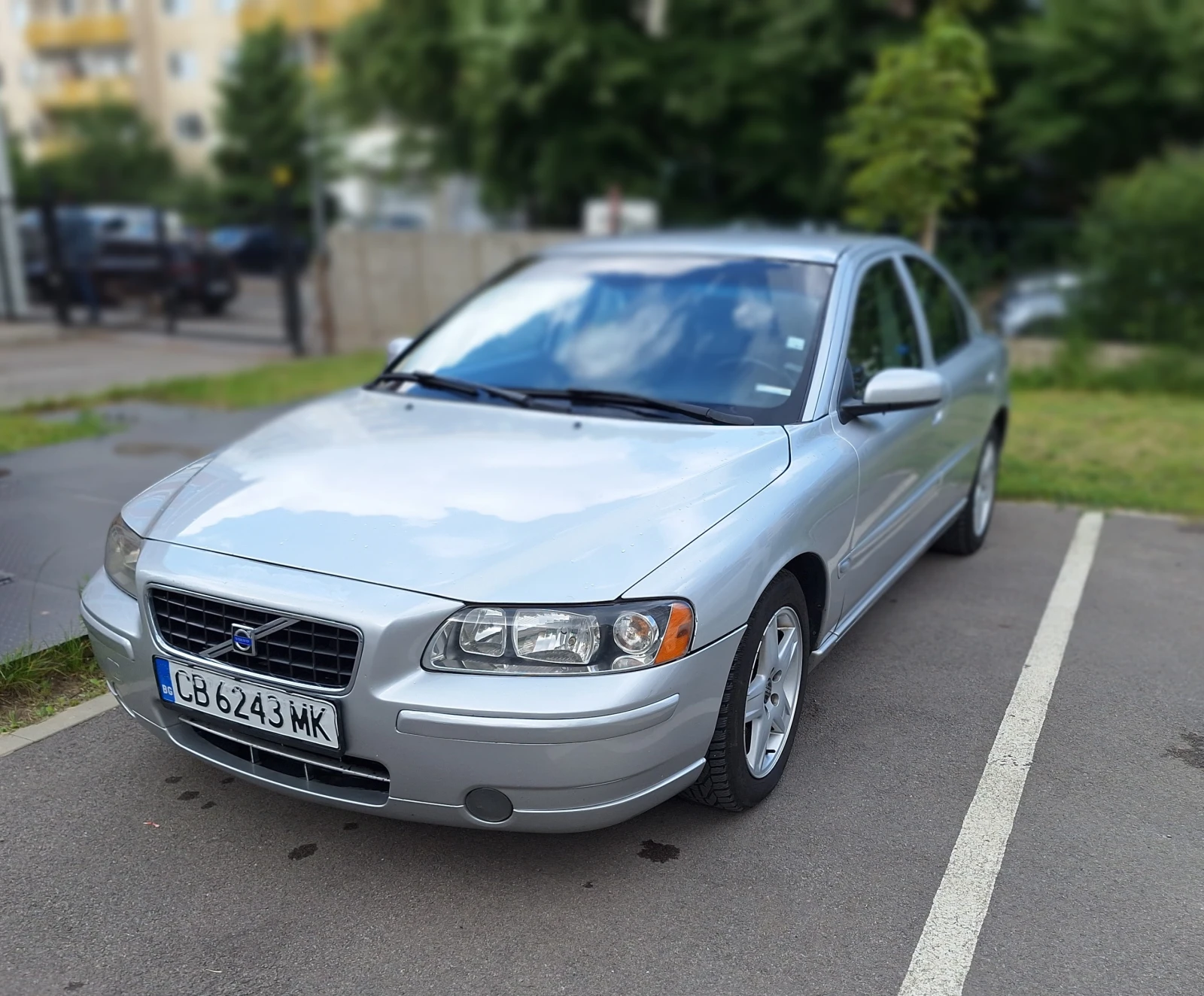 Volvo S60 D5 - изображение 2
