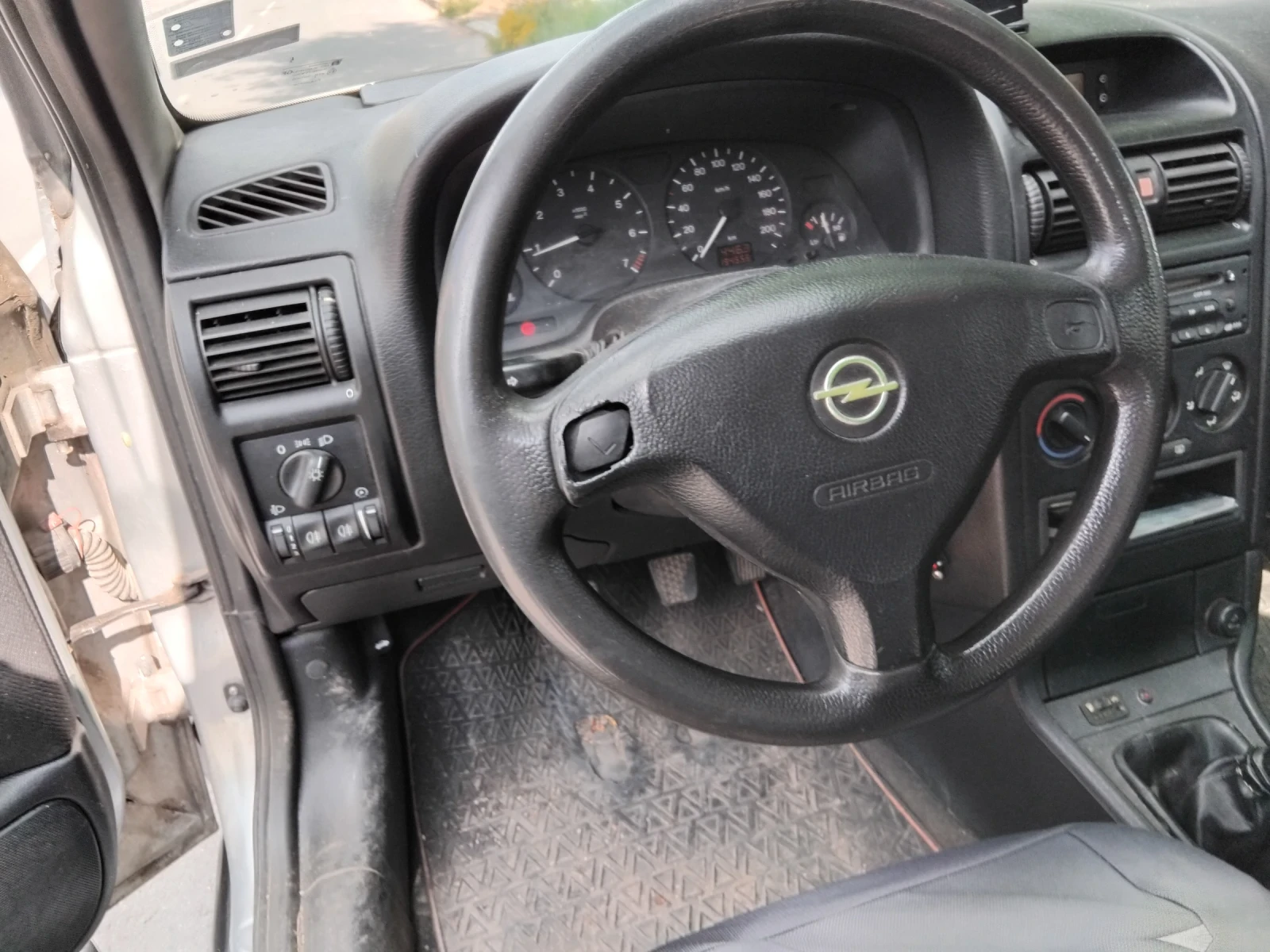 Opel Astra  - изображение 9