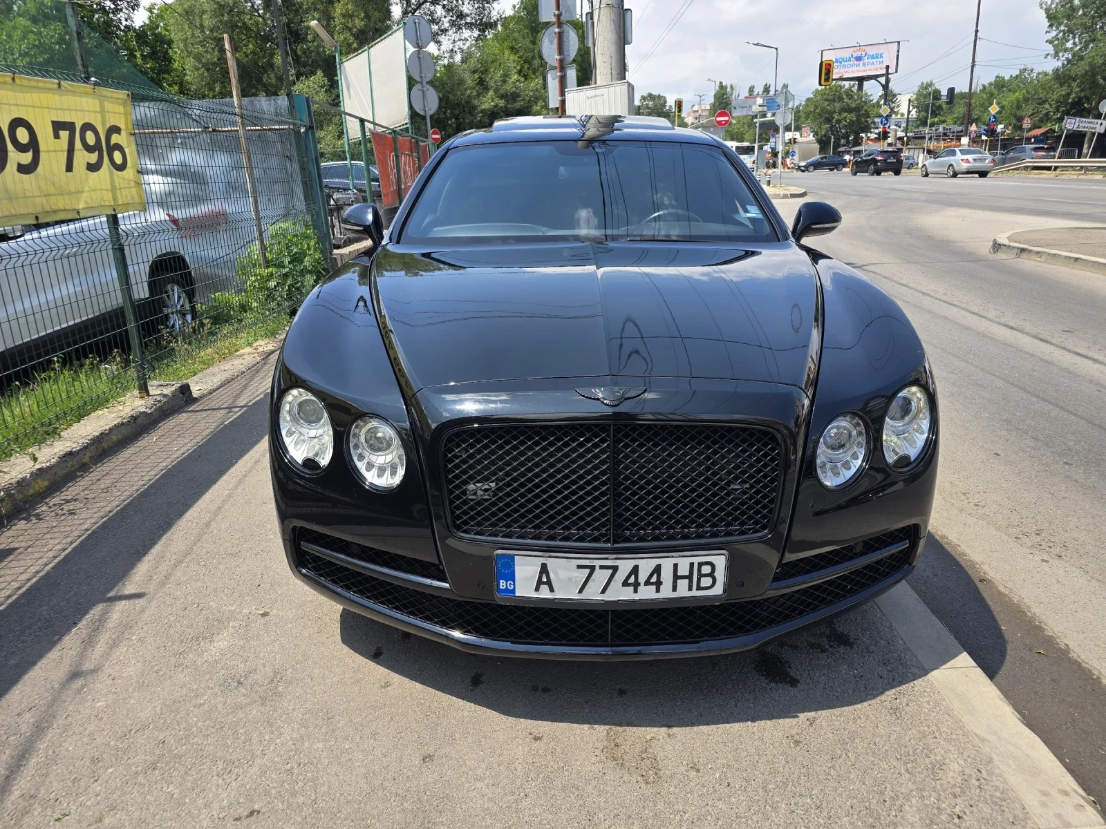 Bentley Continental FLYING SPUR - изображение 2