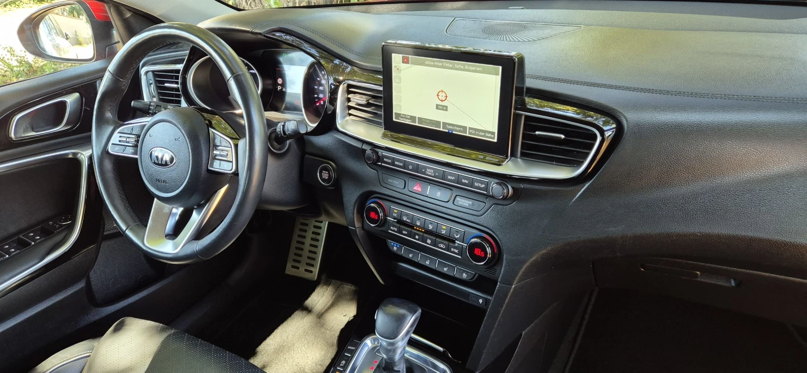 Kia Ceed 1.4T-140кс. NAVY | Mobile.bg — изображение 12