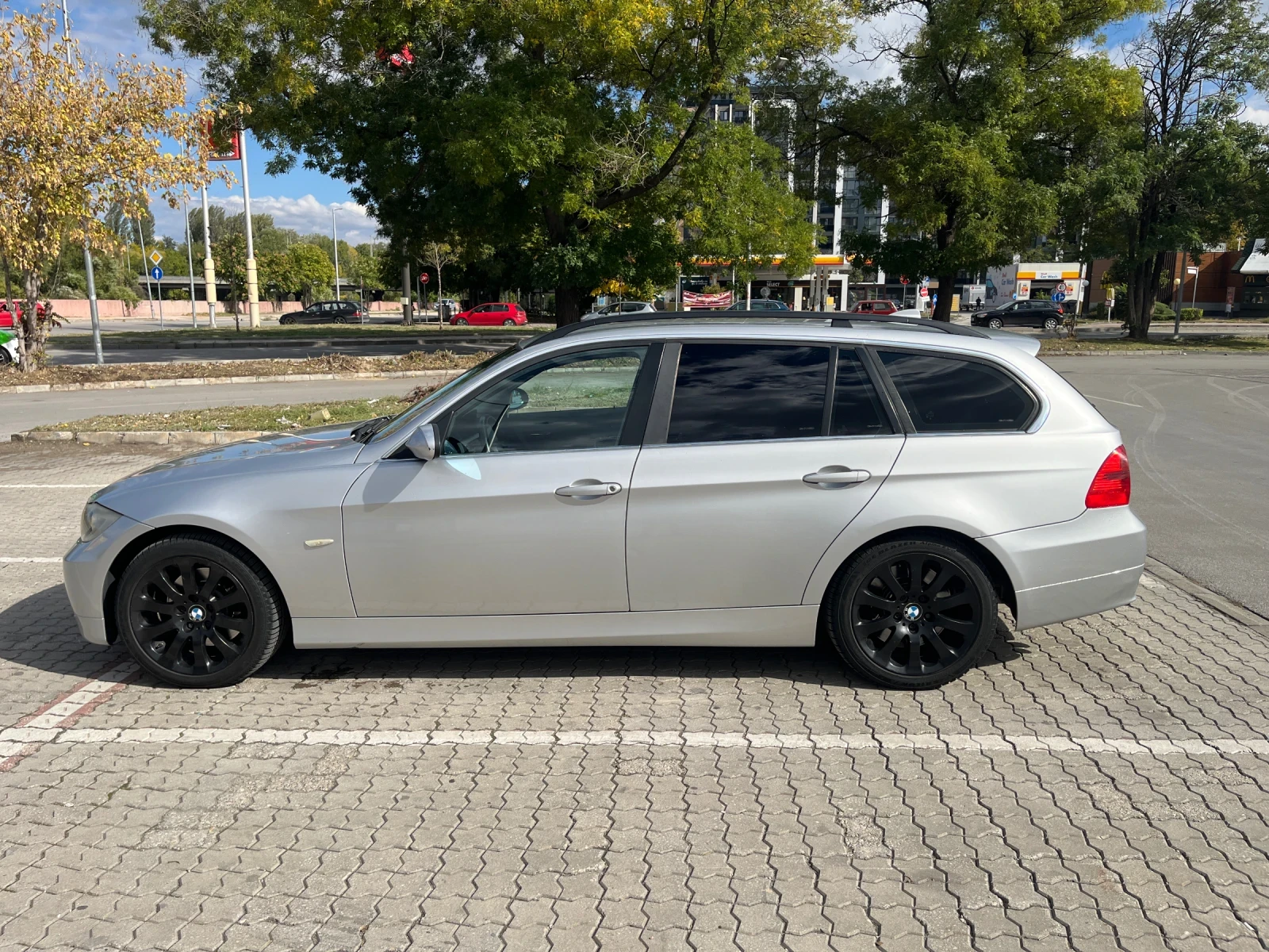 BMW 325 xi - изображение 2